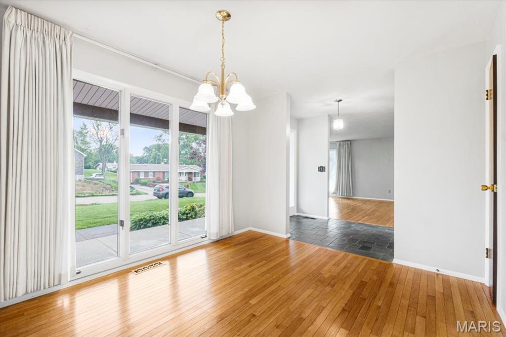 591 Fieldstone Lane Ballwin, MO 63011 - Photo 11 of 43