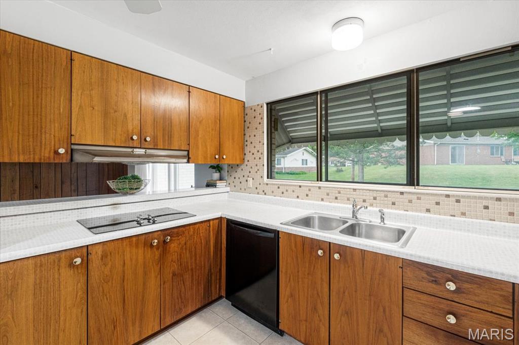 591 Fieldstone Lane Ballwin, MO 63011 - Photo 15 of 43