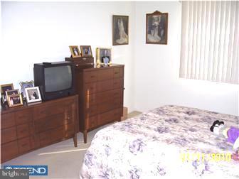 8711 Autumn Road Philadelphia, PA 19115 - Photo 11 of 12 Bedroom 3