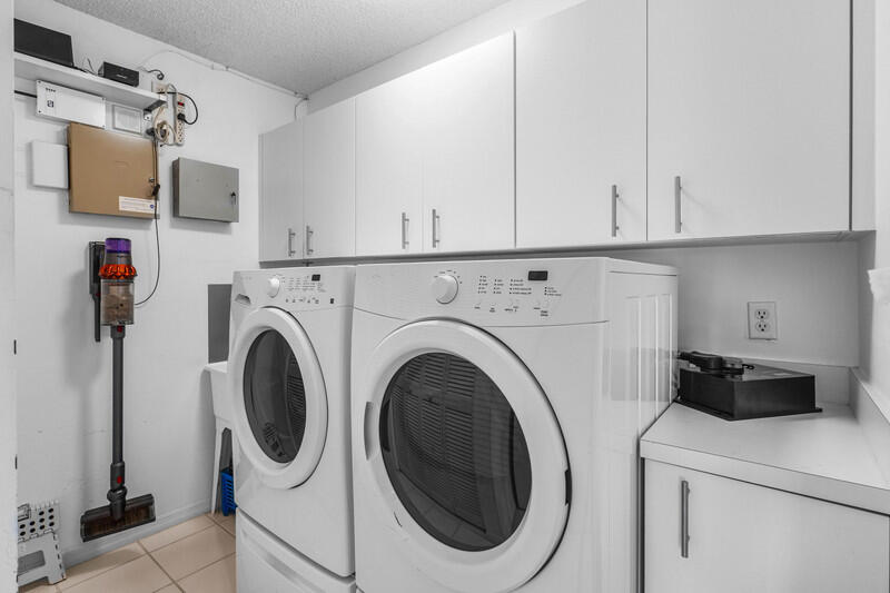 10672 St Thomas Drive Boca Raton, FL 33498 - Photo 26 of 45 Laundry Room