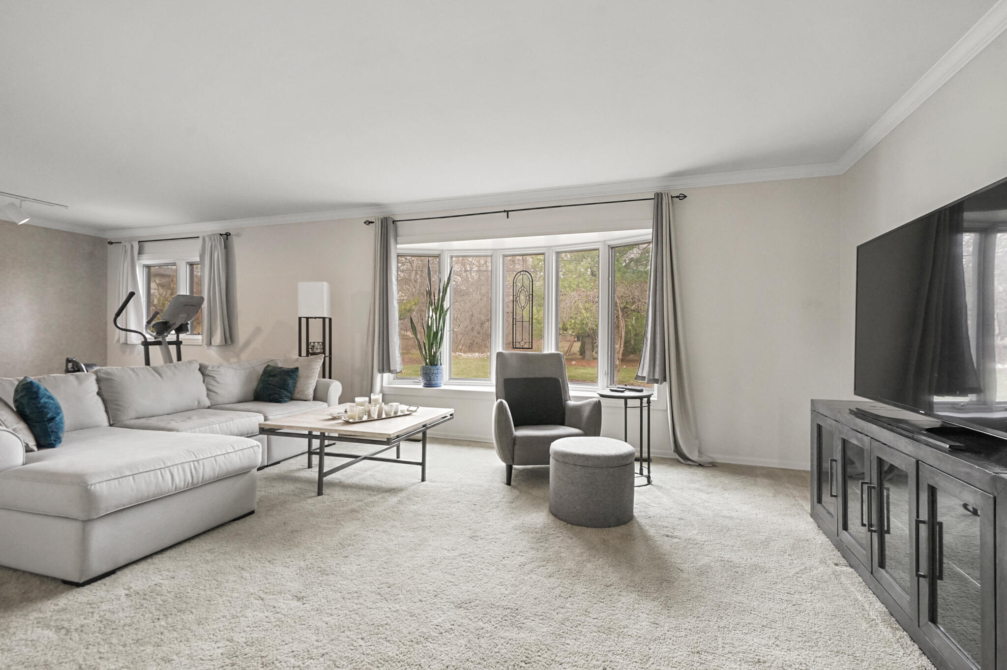 5538 Raven Road Bloomfield Hills, MI 48301 - Photo 11 of 23 DSC09833