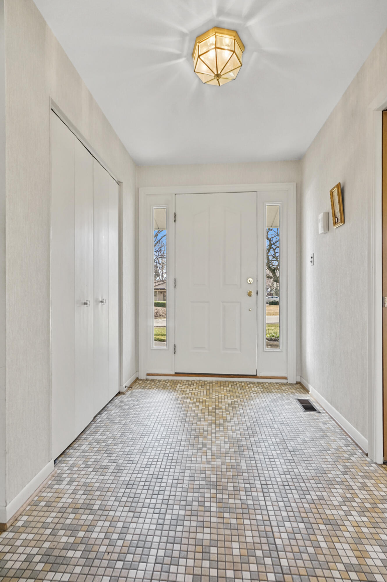 5538 Raven Road Bloomfield Hills, MI 48301 - Photo 7 of 23 DSC09888