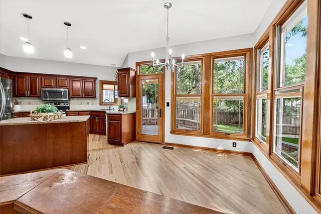 $510,000 | 12907 Connell, Overland Park, KS 66213