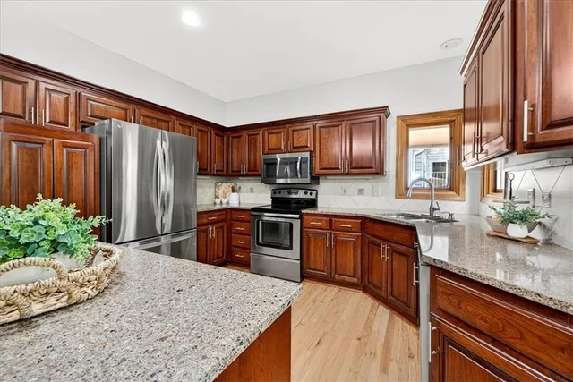 $510,000 | 12907 Connell, Overland Park, KS 66213