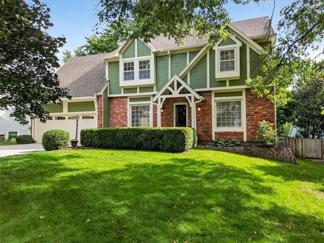 $510,000 | 12907 Connell, Overland Park, KS 66213