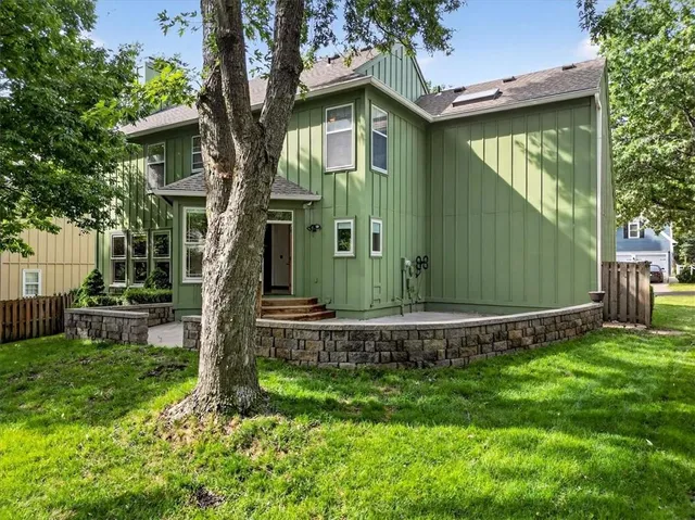 $510,000 | 12907 Connell, Overland Park, KS 66213