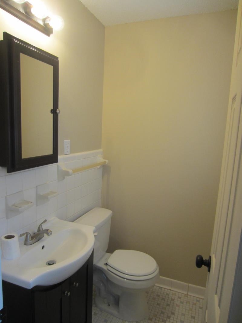 3724 Tessland Road Memphis, TN 38128 - Photo 2 of 5 Gallery Image 2
