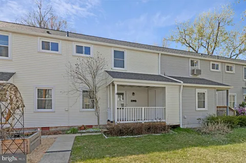 $200,000 | 36 Ridge Road, Greenbelt, MD 20770