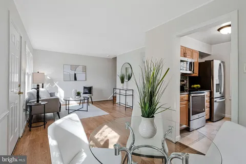 $200,000 | 36 Ridge Road, Greenbelt, MD 20770