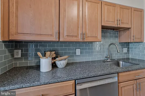 $200,000 | 36 Ridge Road, Greenbelt, MD 20770