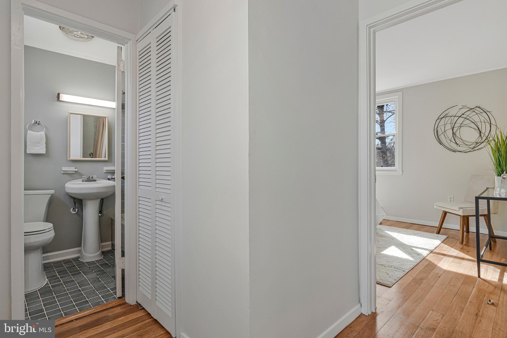 36 Ridge Road Greenbelt, MD 20770 - Photo 19 of 39