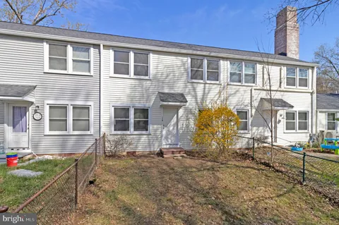 $200,000 | 36 Ridge Road, Greenbelt, MD 20770