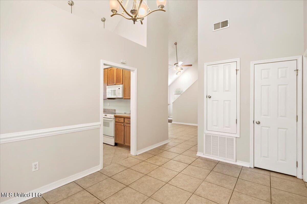 3603 Reeves Lane Ocean Springs, MS 39564 - Photo 13 of 31 14-Dining Room