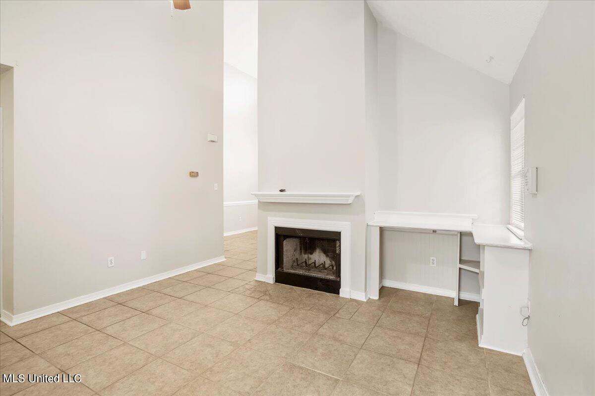 3603 Reeves Lane Ocean Springs, MS 39564 - Photo 7 of 31 06-Living Room 1