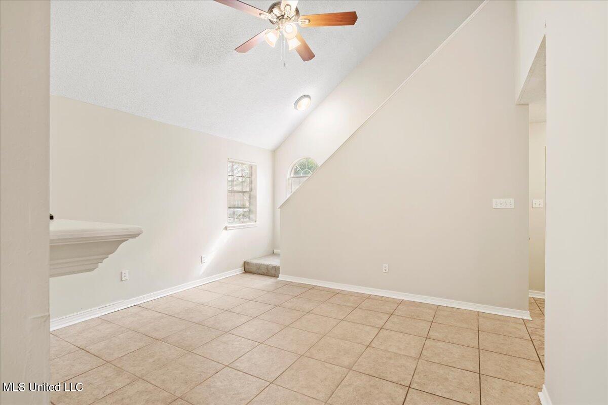 3603 Reeves Lane Ocean Springs, MS 39564 - Photo 8 of 31 07-Living Room 1
