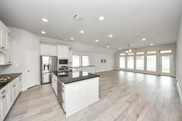 $3,300 | 4412 Mesquite Terrace, Manvel, TX 77578