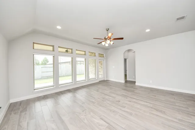 $3,300 | 4412 Mesquite Terrace, Manvel, TX 77578