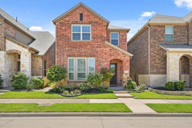 $2,750 | 7424 Palisades Drive, Rowlett, TX 75088