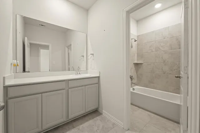 $2,750 | 7424 Palisades Drive, Rowlett, TX 75088