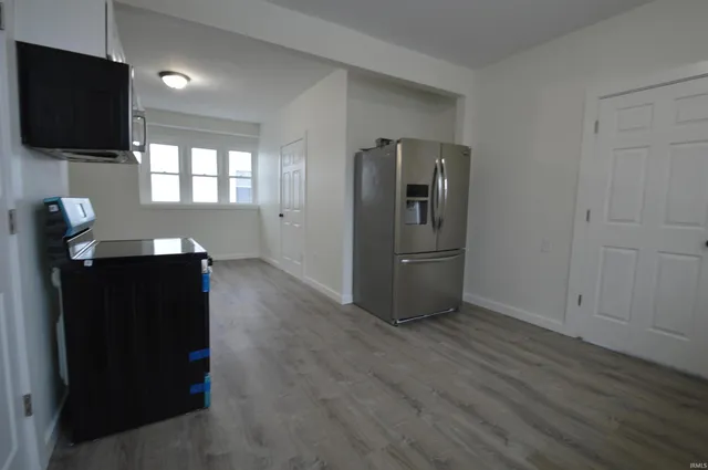 $215,000 | 925 Archer Avenue, Fort Wayne, IN 46808