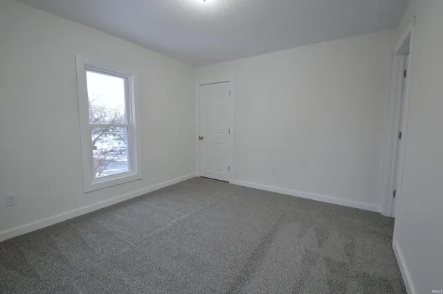 $215,000 | 925 Archer Avenue, Fort Wayne, IN 46808