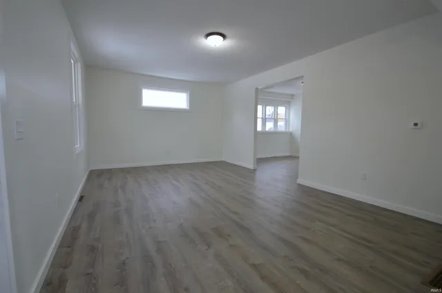 $215,000 | 925 Archer Avenue, Fort Wayne, IN 46808