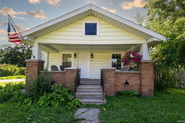 $194,900 | 301 Olive Street, Osceola, IN 46561