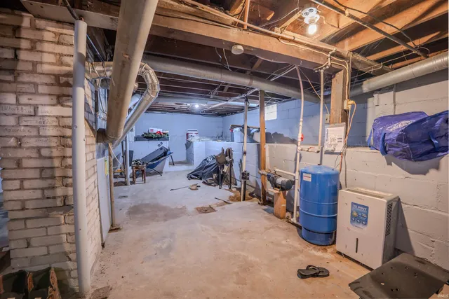 $194,900 | 301 Olive Street, Osceola, IN 46561