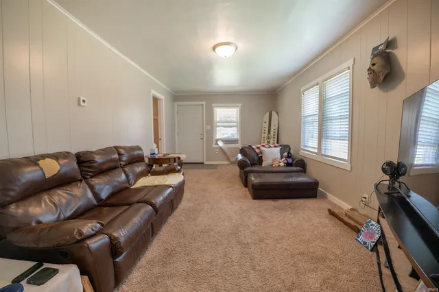 $194,900 | 301 Olive Street, Osceola, IN 46561