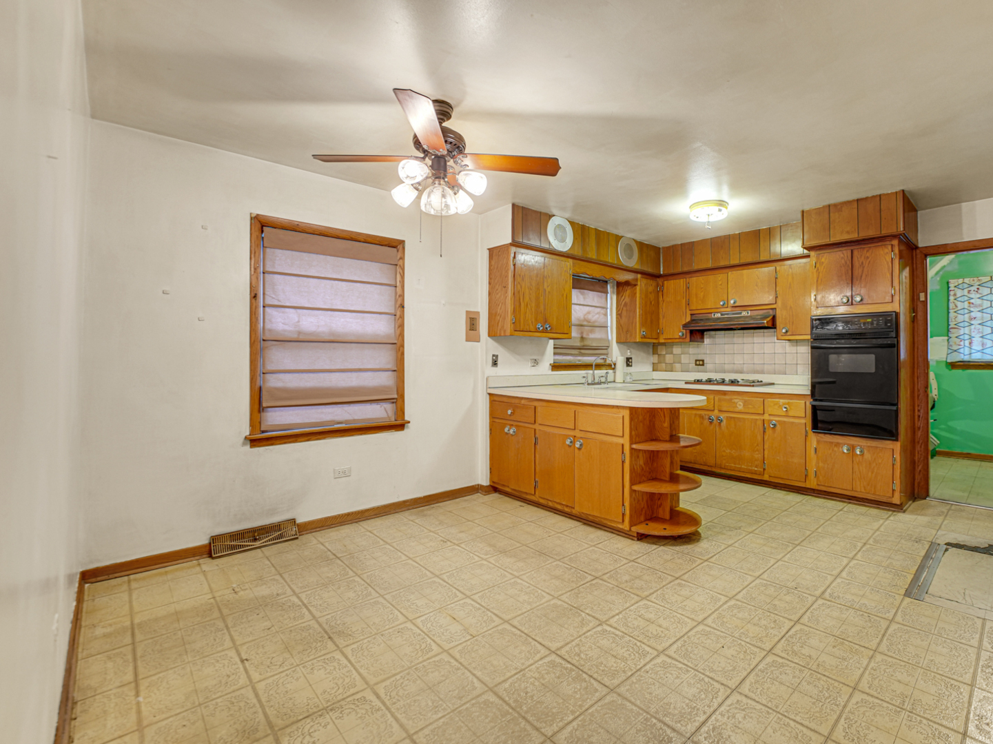 12455 South Normal Avenue Chicago, IL 60628 - Photo 10 of 21