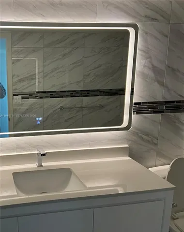 a close view of sink