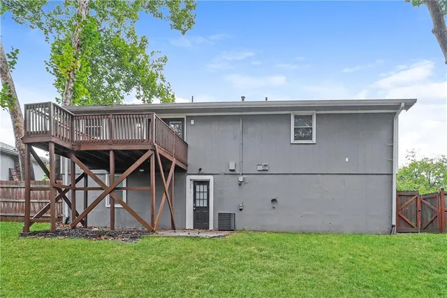 $2,225 | 930 Josela Court, Leavenworth, KS 66048