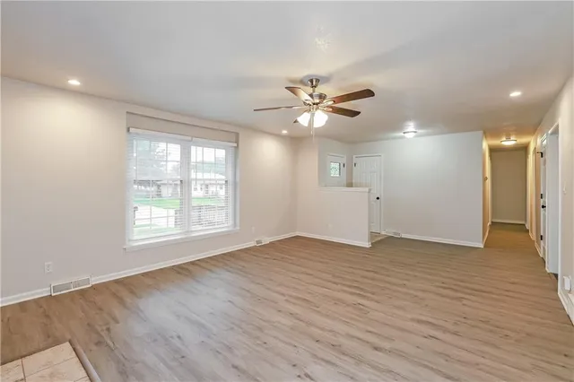 $2,225 | 930 Josela Court, Leavenworth, KS 66048