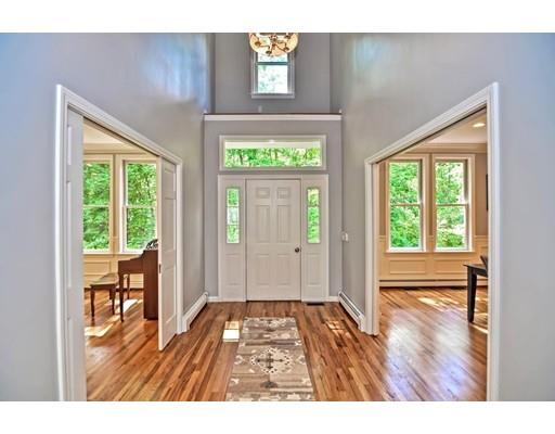 130 Upton Road Westborough, MA 01581 - Photo 6 of 28