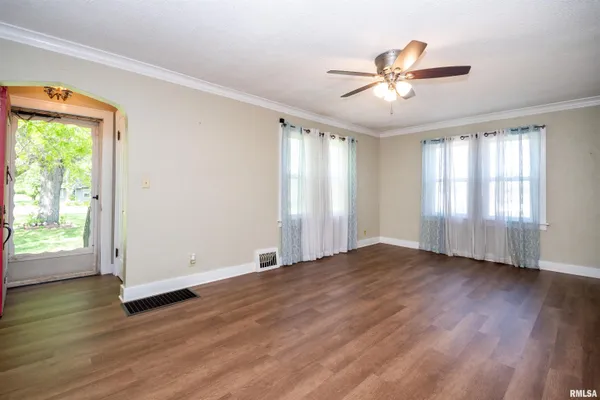 $229,900 | 4800 West Middle Road, Peoria, IL 61607