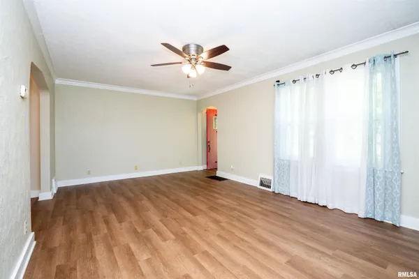 $229,900 | 4800 West Middle Road, Peoria, IL 61607