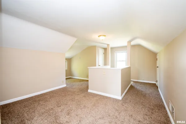 $229,900 | 4800 West Middle Road, Peoria, IL 61607