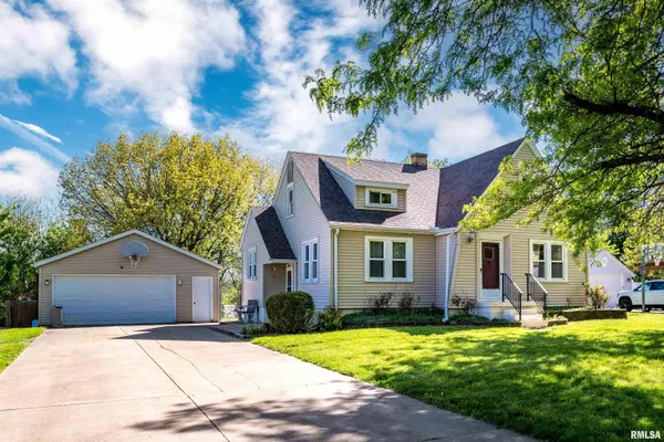 $229,900 | 4800 West Middle Road, Peoria, IL 61607