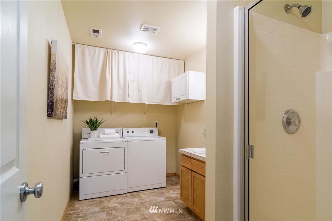 7432 Upper Ridge Road Everett, WA 98203 - Photo 27 of 32