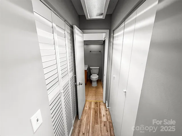 $128,900 | 4824 Spring Lake Drive, Unit E, Charlotte, NC 28212