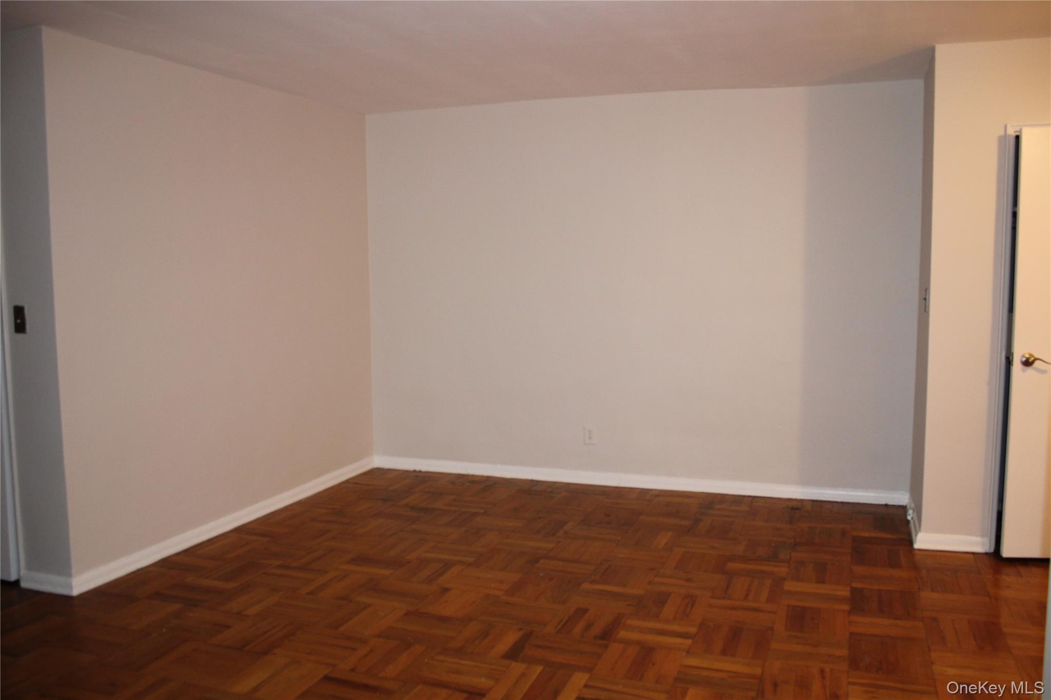277 Bronx River Road, Unit 3M Yonkers, NY 10704 - Photo 15 of 15
