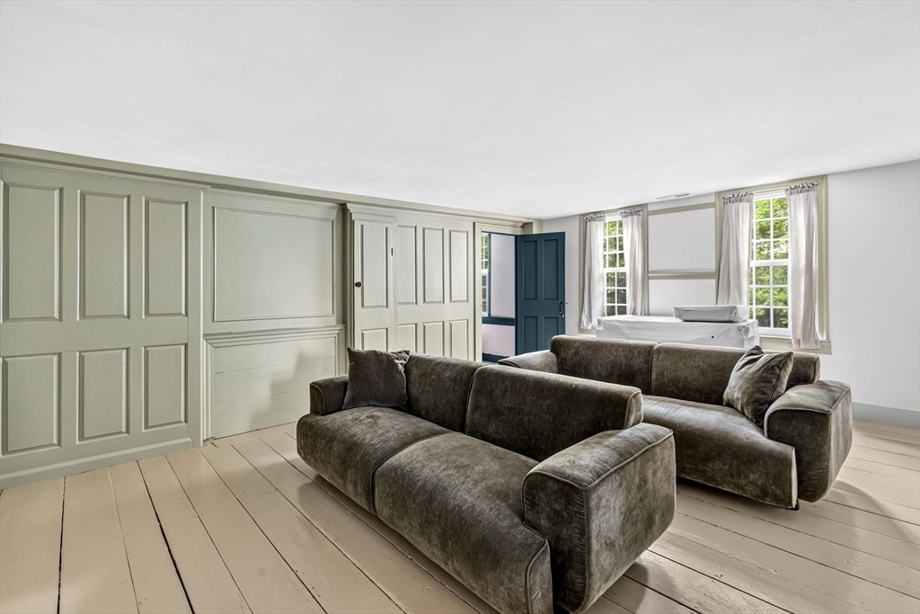 392 Greenfield Road Deerfield, MA 01342 - Photo 35 of 42