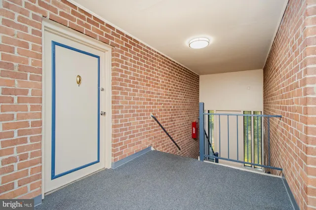 $119,900 | 101 Fitz Court, Unit 202, Reisterstown, MD 21136