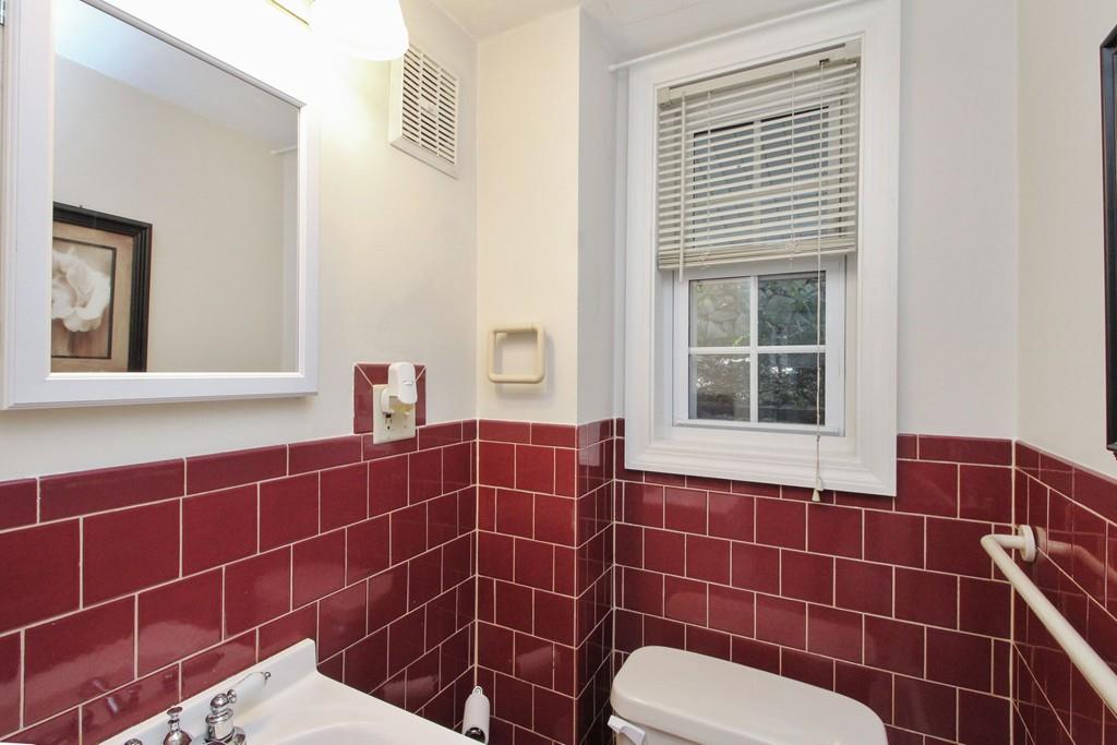 27 Northbourne Road Boston, MA 02130 - Photo 13 of 24 Gallery Image 13