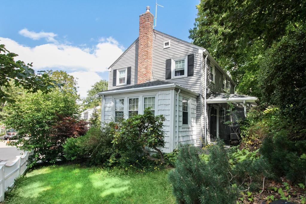 27 Northbourne Road Boston, MA 02130 - Photo 4 of 24 Gallery Image 4