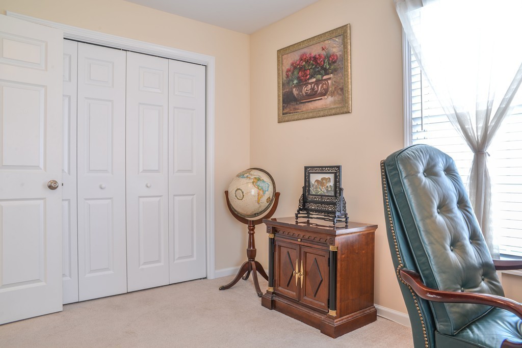 204 Russell Road, Unit H Westfield, MA 01085 - Photo 16 of 27 Gallery Image 16