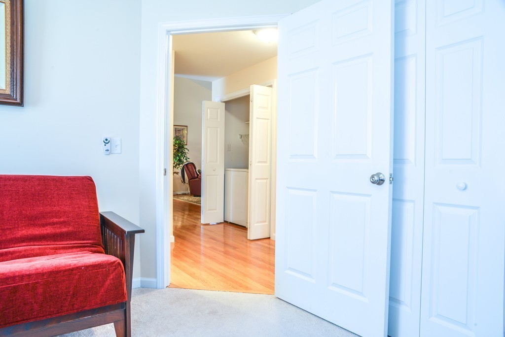 204 Russell Road, Unit H Westfield, MA 01085 - Photo 17 of 27 Gallery Image 17