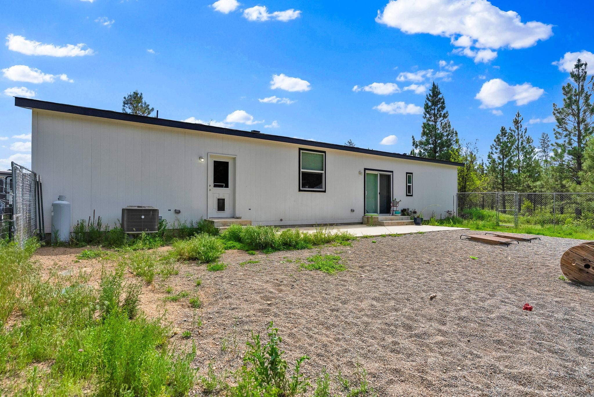 28995 North Hardesty Road Chattaroy, WA 99003 - Photo 29 of 46