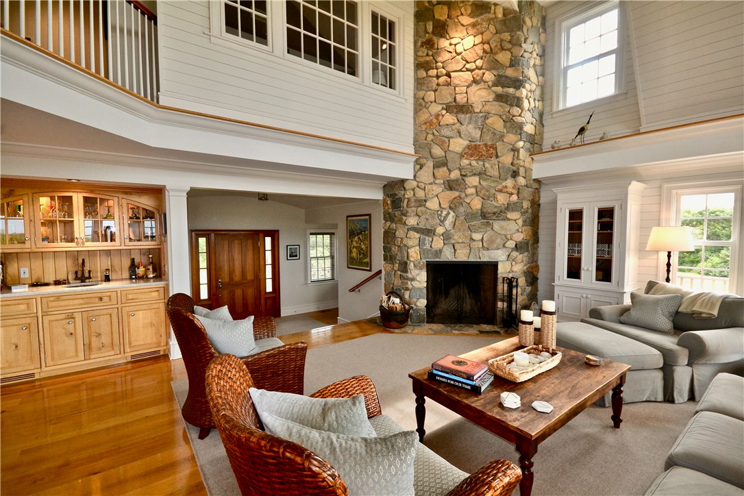 1428 Cooneymus Road Block Island, RI 02807 - Photo 8 of 24 Gallery Image 8
