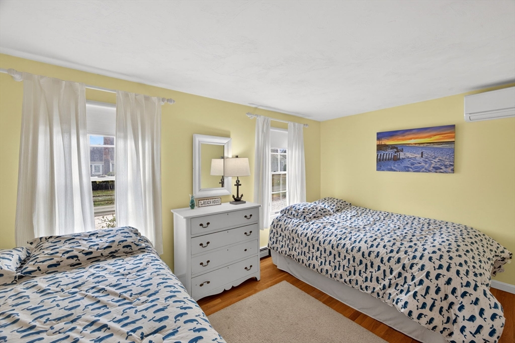 35 Pine Tree Road Chatham, MA 02659 - Photo 12 of 38 Gallery Image 12